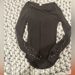 We the free cute long sleeve top